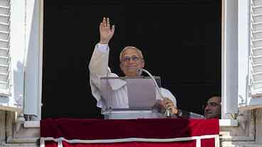 Papa exalta padre italiano mártir no Brasil