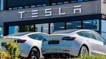 Europa acusa Tesla de dados enganosos