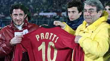 Igor Protti, Lenda do Livorno e Bari, Morre aos 58
