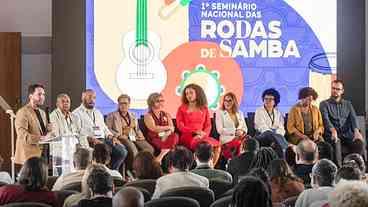 Sambistas Debatem Políticas para Mulheres na Cultura