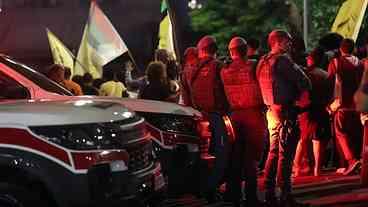 Negros representam 80% das mortes em ações policiais,...