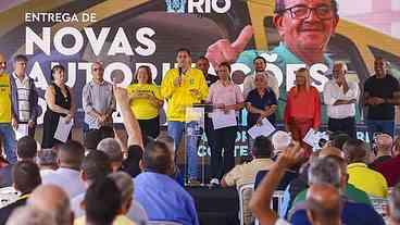 Rio muda regras e formaliza atuação de taxistas auxiliares