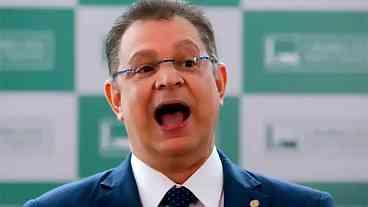Inquérito da PF contra o deputado Sóstenes Cavalcante...