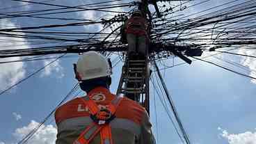 Light encontra mais de 6 mil ligações clandestinas de energia no Rio