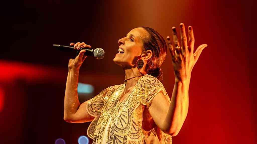 Espetáculo ‘Solar’ mistura música, cena e sensibilidade poética