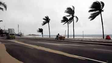 Rio entra em alerta para ventos de até 100 km/h