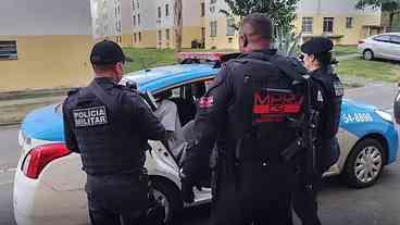 PMs são acusados de cobrar por segurança privilegiada no Rio