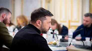 Zelensky diz que gostaria de conversar com Putin, na cúpula do G20