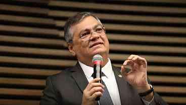 Dino cobra revisão de regras da CVM após caso Master