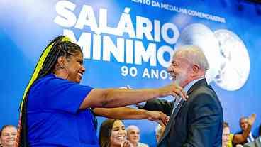 Aos 90 anos, uma nova ambição para o salário mínimo