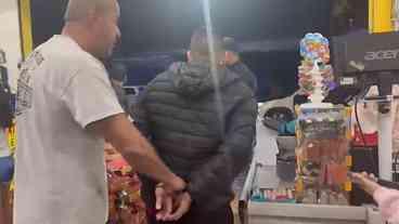 Líder do TCP em Angra é preso dentro de supermercado