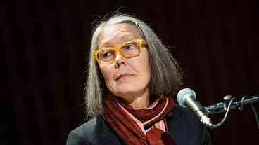 Canadense Anne Carson conquista o Nobel de Literatura