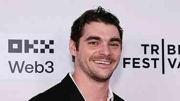Ator RJ Mitte, de ‘Breaking Bad’, morre aos 34 anos