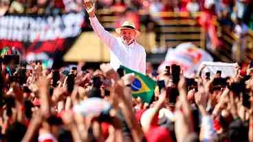 Mudanças na campanha elevam chances de Lula vencer o pleito