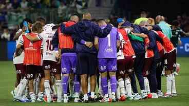 Fluminense luta, mas se despede da Libertadores