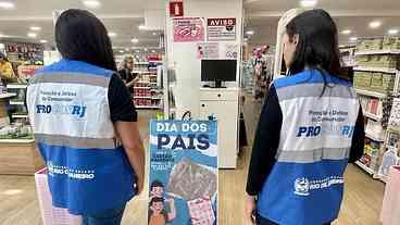Procon do Rio de Janeiro fiscaliza lojas e sites antes do Dia dos Pais