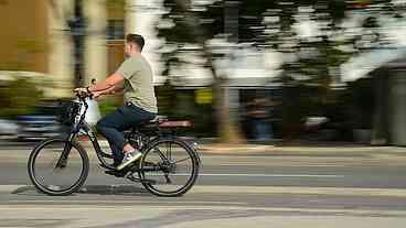 Vereadores decidem que bicicletas elétricas seguem permitidas nas ciclovias