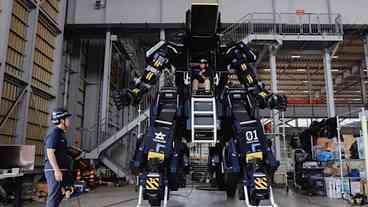 Startup japonesa cria robô que se transforma em veículo