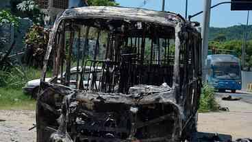 Rio: restrições impostas pela milícia vão de água a convívio social