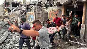 Comboios com 34 caminhões de ajuda humanitária entram na Faixa de Gaza