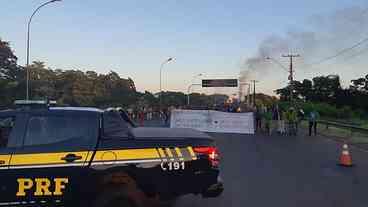 Índios protestam contra municipalização de saúde no Paraná