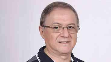 Um gringo que chama brasileiro de ladrão no Ministério da Educação
