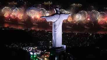 Réveillon 2024: Riotur apresenta as atrações para os palcos da praia de Copacabana