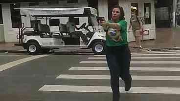 Maioria do Supremo decide manter Carla Zambelli como ré