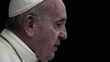 Papa Francisco passa bem após cirurgia