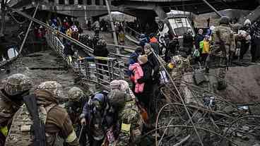 Evacuação em Mariupol é suspensa pelo segundo dia seguido