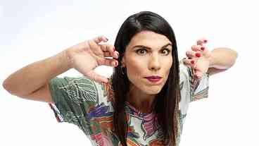 "Confissões": comédia de graça com intérprete de libras