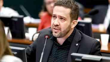 Conselho de Ética da Câmara abre processo contra Janones