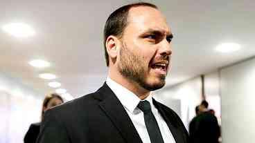 Twitter penaliza Hang e Malafaia, mas livra o filho ’02’ do presidente