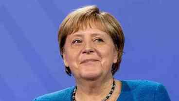 Merkel parabeniza Scholz por vitória nas eleições