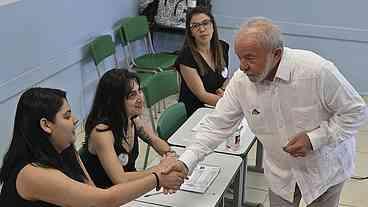 PT quer de volta prefeituras perdidas durante a onda de antipetismo, no país