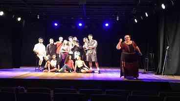 Bia Oliveira, a diretora que conquistou o mundo com sua arte