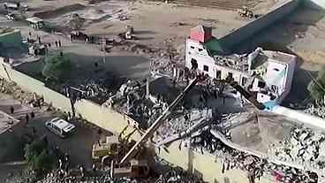 Aliança saudita nega autoria de ataque que matou 80 no Iêmen