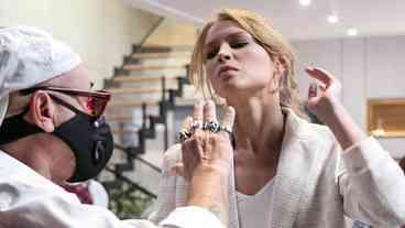 Nova série da Record tem investimento alto e tratamento de cinema