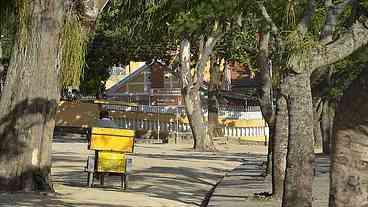 Moradores de Paquetá criticam Eduardo Paes por 'carnaval fora de época'