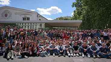 Estudante baiana mostra curta-metragem 'Camaçari' em Paris