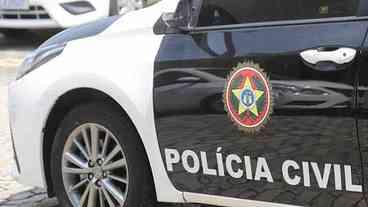 Acusado de vender supostas vacinas contra a covid-19 é preso no Rio