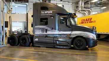 EUA: gigantes da logística protegem apostas em corrida por caminhões autônomos