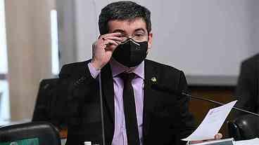 Randolfe anuncia ‘série de visitas’ a órgãos que receberam relatório da CPI