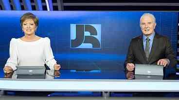 TVs montam programação para a volta do horário político