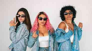 'Abçurto': comédia critica fenômeno dos podcasts