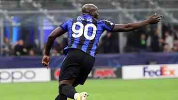 Inter de Milão confirma nova lesão do atacante Romelu Lukaku