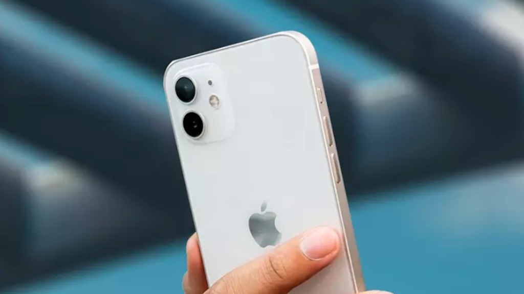 iphone-1.jpg