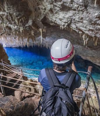 Gruta-do-Lago-Azul-Hudson-Garcia-13-878x1024.jpg
