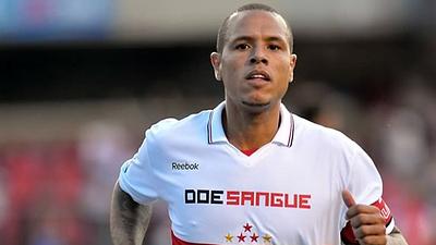 luis-fabiano1.jpg