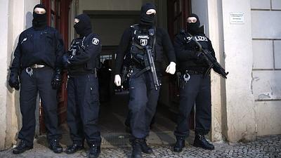 policiaalema.jpg